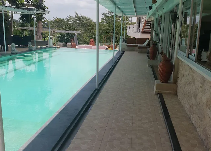 Hati Indah